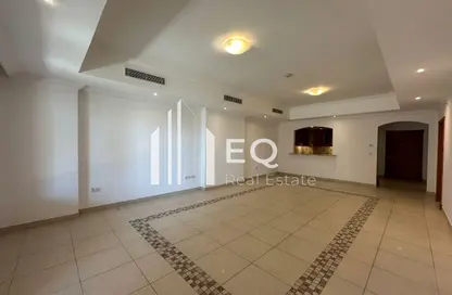 Apartment - 1 Bedroom - 2 Bathrooms for rent in East Porto Drive - Porto Arabia - The Pearl Island - Doha