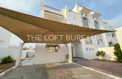 فيلا - 3 غرف نوم - 4 حمامات للايجار في فلل عين خالد - عين خالد - الدوحة