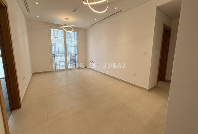906804 - Property Image 2