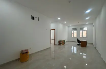 Apartment - 2 Bedrooms - 2 Bathrooms for rent in Al Aziziyah - Al Aziziyah - Doha Apartment - 2 Bedrooms - 2 Bathrooms for rent in Al Aziziyah - Al Aziziyah - Doha