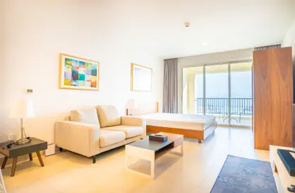 Apartment - Studio - 1 Bathroom for rent in Viva East - Viva Bahriyah - The Pearl Island - Doha