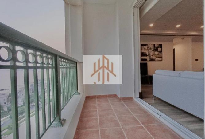 975111 - Property Image 2