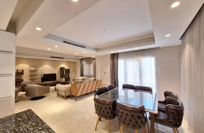 Compound - 4 Bedrooms - 5 Bathrooms for rent in Al Maamoura - Al Maamoura - Doha