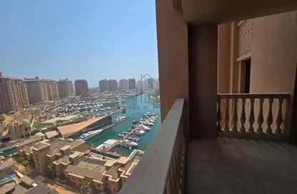 شقة - 2 غرف نوم - 3 حمامات للايجار في بوابة المارينا - بورتو أرابيا - جزيرة اللؤلؤة - الدوحة