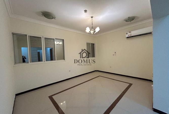 932118 - Property Main Image