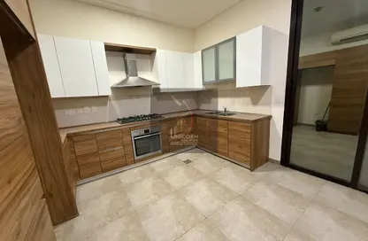 مجمع سكني - 4 غرف نوم - 5 حمامات للايجار في 43 المطار القديم - طريق المطار القديم - الدوحة