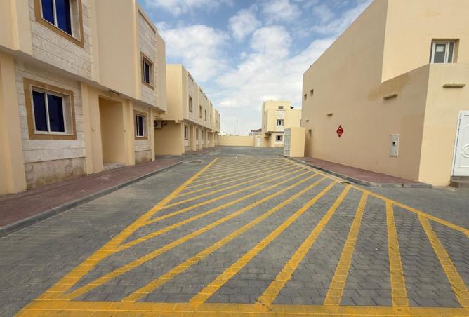 994771 - Property Image 2