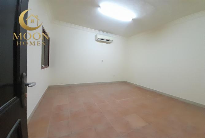 983540 - Property Image 3