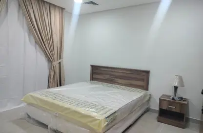 Apartment - 2 Bedrooms - 3 Bathrooms for rent in West Walk - Al Waab - Doha