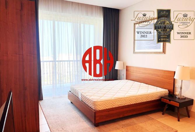 983862 - Property Image 2