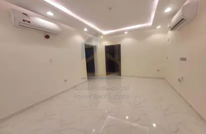 شقة - 2 غرف نوم - 2 حمامات للايجار في مدينة خليفة جنوب - مدينة خليفة - الدوحة