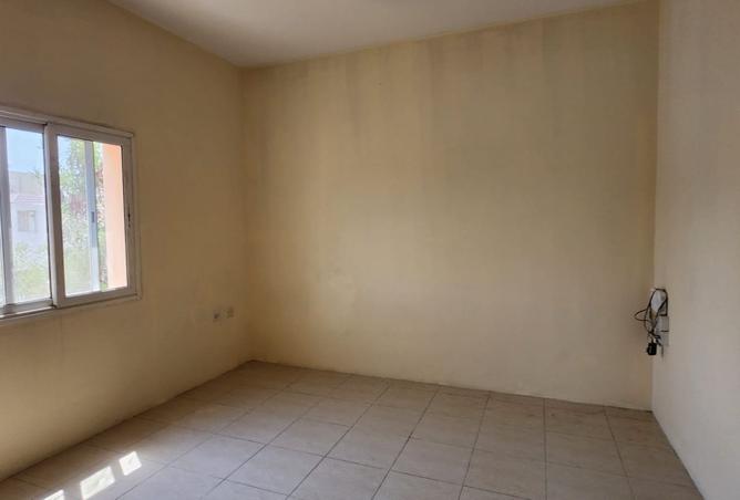 931437 - Property Image 3
