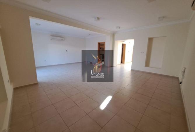 950249 - Property Main Image