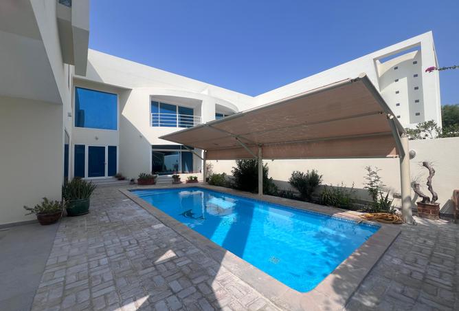 938221 - Property Image 2