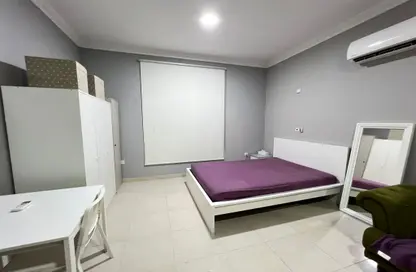Apartment - Studio - 1 Bathroom for rent in Al Hanaa Street - Al Gharrafa - Doha