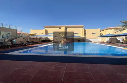 مجمع سكني - 6 غرف نوم - 5 حمامات للايجار في شارع الوعب - الوعب - الدوحة