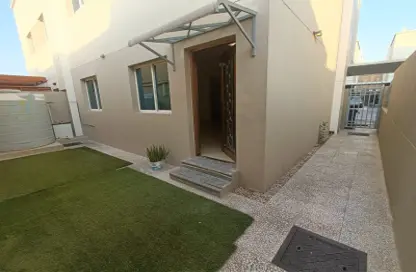 Villa - 5 Bedrooms - 4 Bathrooms for rent in Palm Village residence - New Salata - Salata - Doha