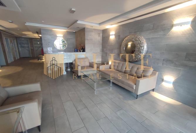 998552 - Property Image 2