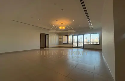 Apartment - 2 Bedrooms - 3 Bathrooms for rent in East Porto Drive - Porto Arabia - The Pearl Island - Doha
