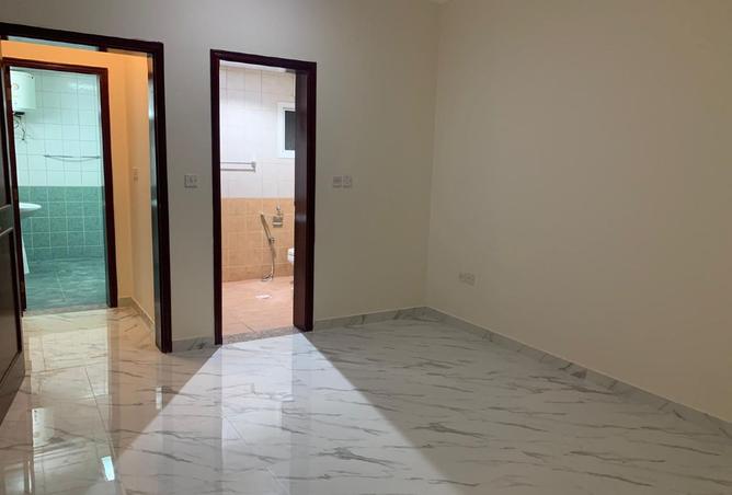 954658 - Property Image 3