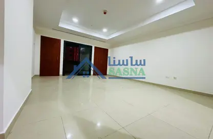 Apartment - 2 Bedrooms - 3 Bathrooms for sale in West Porto Drive - Porto Arabia - The Pearl Island - Doha