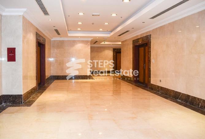 995373 - Property Image 2