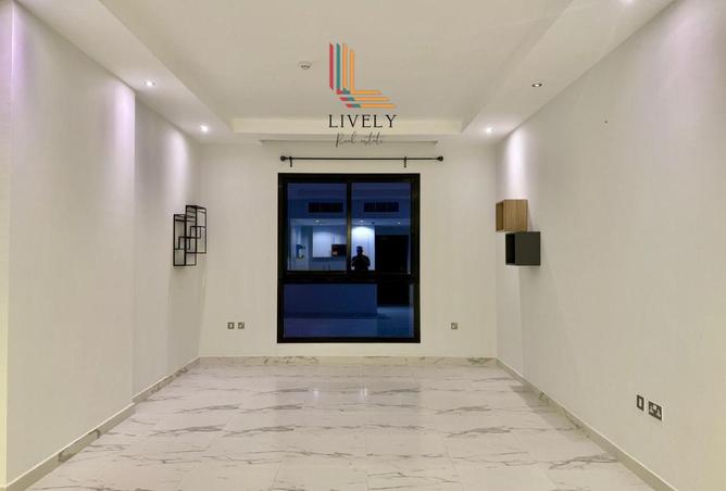 926792 - Property Image 2