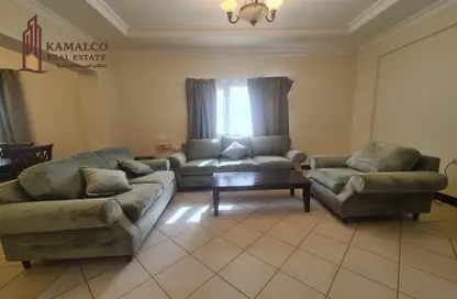 Apartment - 2 Bedrooms - 2 Bathrooms for rent in Al Mansoura - Al Mansoura - Doha