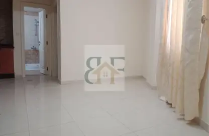 Apartment - 2 Bedrooms - 1 Bathroom for rent in Thabit Bin Zaid Street - Al Mansoura - Doha