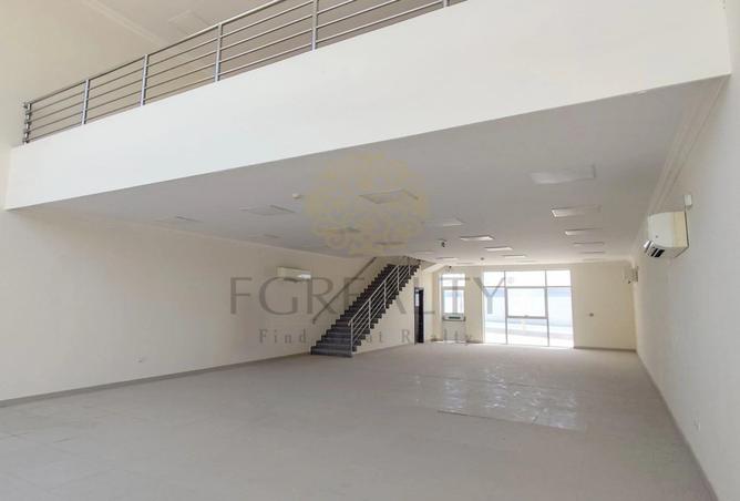 986188 - Property Image 3