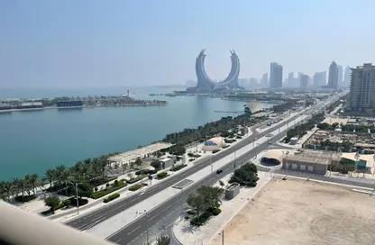 شقة - 2 غرف نوم - 3 حمامات للبيع في برج مارينا 02 - منطقة المارينا - الوسيل