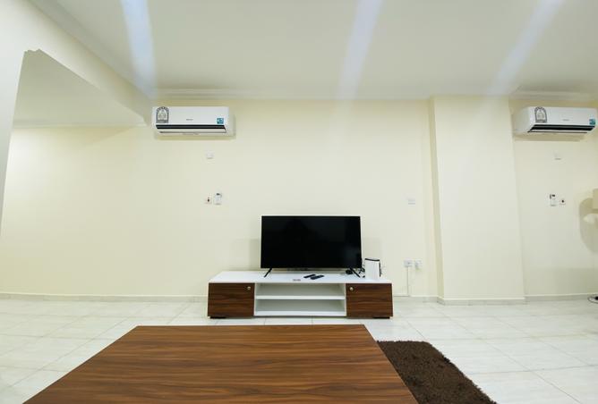 991392 - Property Image 3