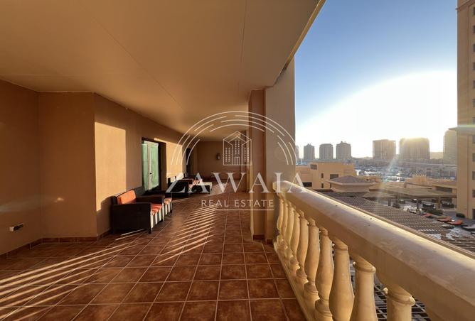 958144 - Property Image 2