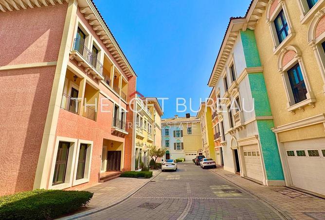 965114 - Property Image 2