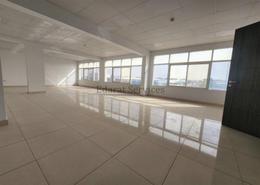 صورةغرفة فارغة لـ: مساحات مكتبية - 2 حمامات للكراء في المنطقة الصناعية - المنطقة الصناعية - الدوحة, صورة 1