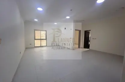 Apartment - 2 Bedrooms - 2 Bathrooms for rent in Fereej Bin Mahmoud - Doha Apartment - 2 Bedrooms - 2 Bathrooms for rent in Fereej Bin Mahmoud - Doha
