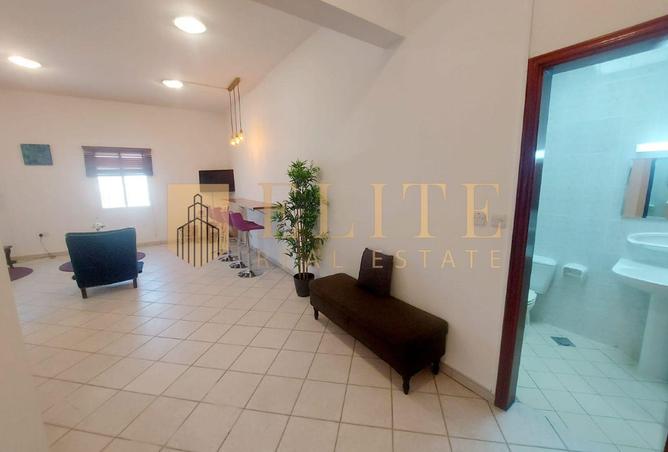 962959 - Property Image 2