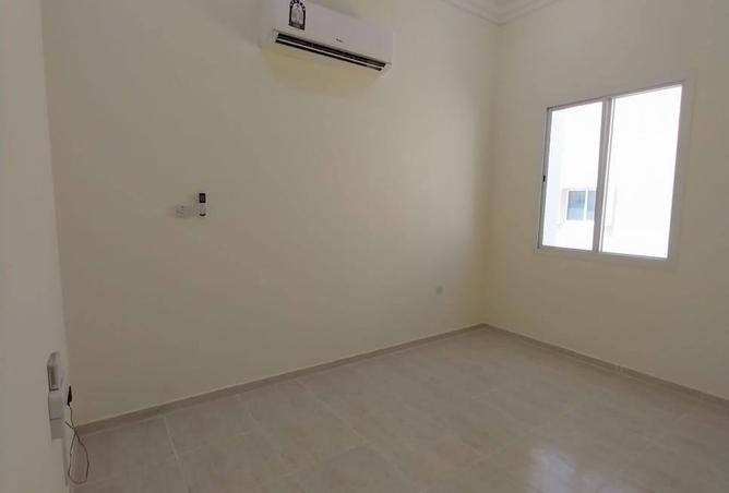 931539 - Property Image 2