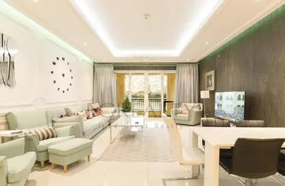 تاون هاوس - 2 غرف نوم - 2 حمامات للبيع في تاور 29 - فيفا بحرية - جزيرة اللؤلؤة - الدوحة تاون هاوس - 2 غرف نوم - 2 حمامات للبيع في تاور 29 - فيفا بحرية - جزيرة اللؤلؤة - الدوحة