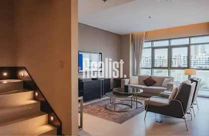 Apartment - 2 Bedrooms - 3 Bathrooms for sale in The Pearl Island - Doha