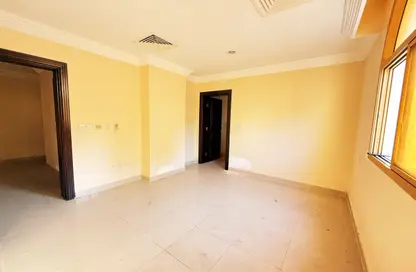 شقة - 3 غرف نوم - 3 حمامات للايجار في شارع السد - السد - الدوحة