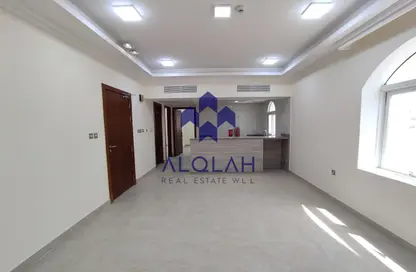 Apartment - 2 Bedrooms - 3 Bathrooms for rent in Al Mansoura - Al Mansoura - Doha