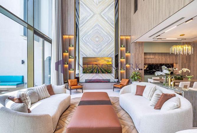 983994 - Property Image 3