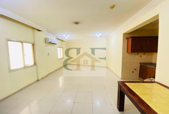 984277 - Property Main Image