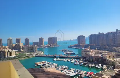 شقة - 2 غرف نوم - 3 حمامات للبيع في طريق بورتو الشرقي - بورتو أرابيا - جزيرة اللؤلؤة - الدوحة
