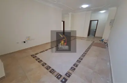 Apartment - 2 Bedrooms - 2 Bathrooms for rent in Al Mansoura - Al Mansoura - Doha