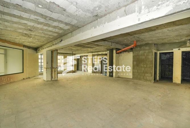 966167 - Property Image 3