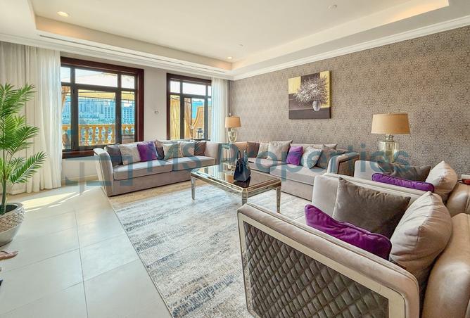 963212 - Property Image 3