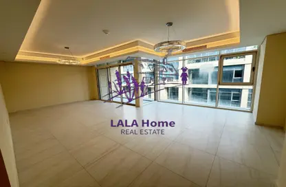 Apartment - 2 Bedrooms - 4 Bathrooms for sale in Gewan Island - The Pearl Island - Doha