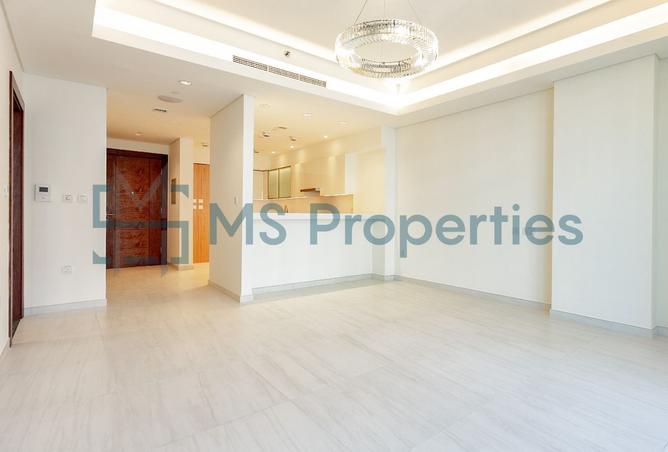 925888 - Property Image 2